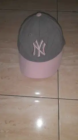 Topi anak anak NY model stelan