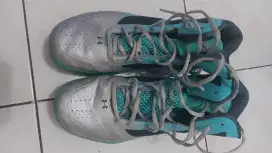 Sepatu Basket Original Under Amour size 44,5