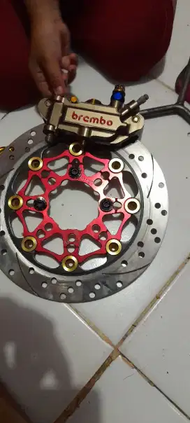 Obral  piringan Cakram saja merah brembo 220