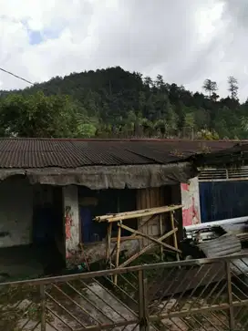TANAH 150 m2 DI KALISORO, TAWANGMANGU, KARANGANYAR, SURAKARTA