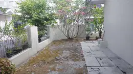 Rumah Cantik 150 m2 di Grogol, Sukoharjo, Solo