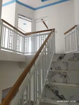 Balkon relling minimalis