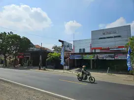 Disewakan Tanah & Bangunan