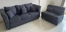 Dijual Murah 1 set sofa (hampir tidak pernah dipakai)