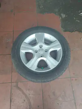 Serep honda jazz s ring 15 ada satu set atau 4pcs