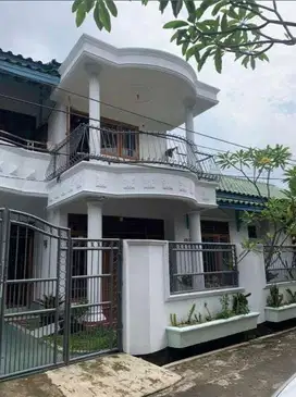 Jual Cepat Rumah 2lantai Di Taman Kedaung Ciputat Tangsel