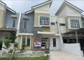 Dijual Rumah di Perum Ladiva Green Hill Menganti Gresik
