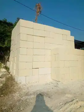 Batu kumbong pondasi siap order