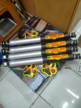 Shock absorber taugh dog buat mobil Toyota landcuiser vx 80 depan blkg