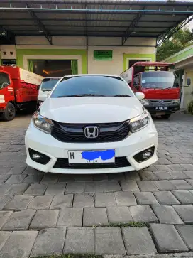 Dijual Honda New Brio Satya E Automatic Super Istimewa