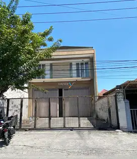Dijual Rumah Kantor di Jalan Argopuro Surabaya Lokasi Strategis