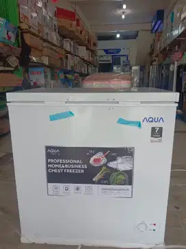 Freezer box 200 Liter AQUA japan