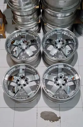 VELG DRONELL STS. R19×8,5+9,5in. Pcd 5×112.ET35/40. Ori. Made in japan