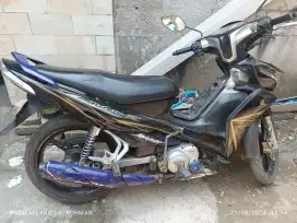 Di jual zupiter Z Robot masih bagus. Cocok untuk harian
