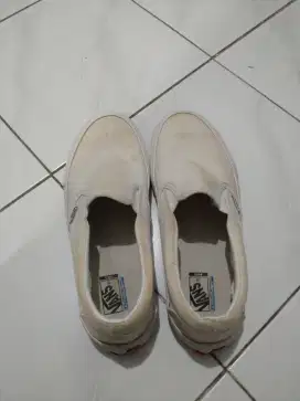 Sepatu Vans bekas