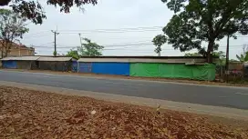 Dijual tanah di pinggir jalan raya Otista Subang