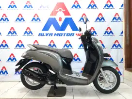 ( KREDIT DP 1 JT ) HONDA SCOOPY STYLISH TH 2019 LOW KM MULUS GRESS