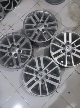 Velg oem Fortuner Ring 17