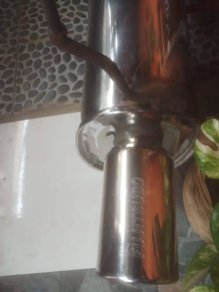 Knalpot Racing untuk mobil