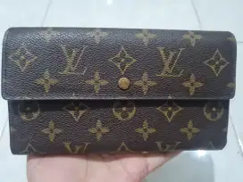 Dompet lipat 3 ala L.V eL.Vi eLLVii