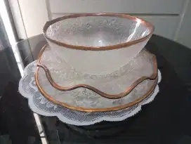 Dijual cepat piring saji dan mangkok 1 set