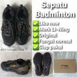 Sepatu Badminton Size 43 Model Tali Fungsi Normal Siap Pakai