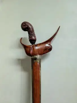 Keris sepuh Brojol pamor Wengkon isen pusaka kuno