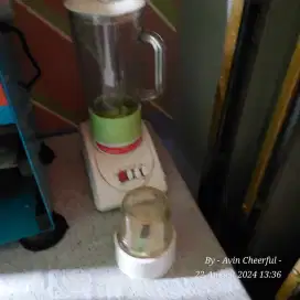 Blender Sanex Putih