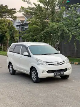 Toyota Avanza E 1.3 Matic Th 2014