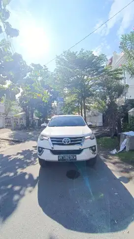 Toyota fortuner Vrz diesel A/T 2016