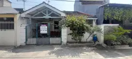 Dijual/Sewa cepat rumah sudah renovasi di Harapan Indah 1