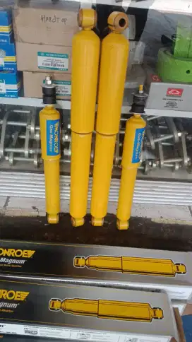 Shock absorber buat mobil Isuzu panther depan blkg merk mondroe Magnum