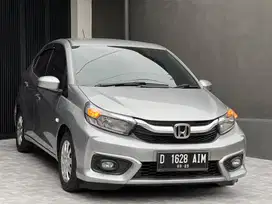 Honda brio e satya