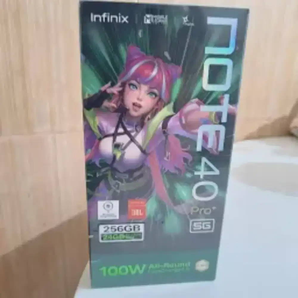 Infinix note 40 pro plus ram 12gb 5G layar lengkung + wireless charger