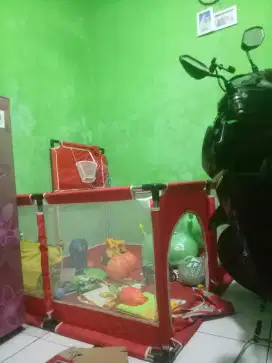 Tempat mandi bola merek speeds