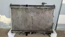 Radiator Nissan X-Trail T32 Bekas