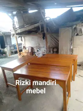 Meja makan/warung