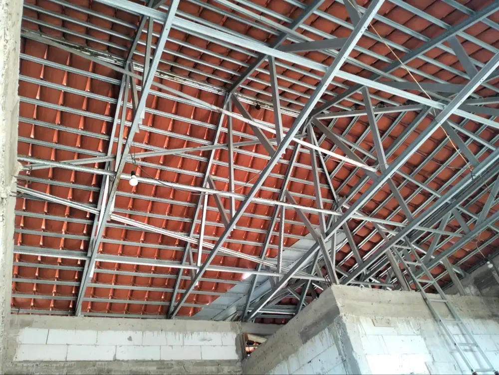 RUMAH MINIMALIS KONDISI 60%