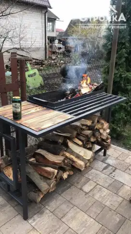 Meja bakar daging BBQ barbeque taman makan