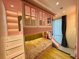 DISEWAKAN CEPAT, BARU RENOVASI, LOKASI STRATEGIS, FULL FURNISH, PUSAT