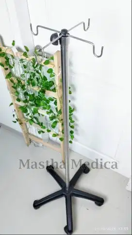 Tiang Infus Stainless Steel SS Kaki 5 Tiang Infus Rumah Sakit