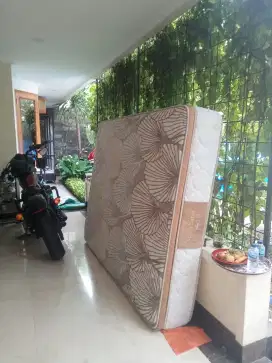 Jasa cuci kasur sofa jok mobil kursi kantor dll