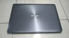 Asus A442UR Core i5 Gen 8 VGA Nvidia 930MX 2GB SSD128GB RAM 4GB