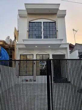 Darmo Permai Baru gress semi furnished bagus