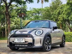 KM.1.RB PERAK!! MINI COOPER S TURBO 2.0 AT 2023 RASA BARU SUPER ANTIK!