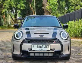 KM.1.RB RASA BARU!! MINI COOPER S TURBO 2.0 AT 2023 LCI SUPER ANTIK!!