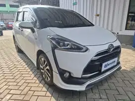 [OLX Mobbi] Toyota Sienta 1.5 G Bensin-MT 2017 ESRSGS