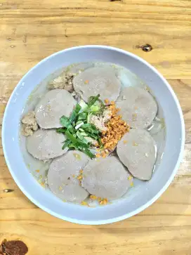 Dibutuhkan Karyawan wanita untuk tempat makan Cipondoh