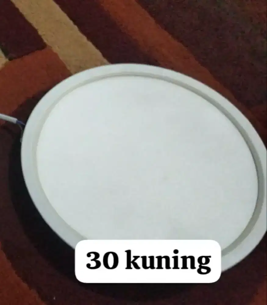 Lampu plafon Downlight 30 watt kuning