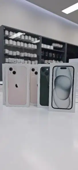 iPhone 13 128 GB Resmi (Bisa di Cicil graris hingga 2x Cicilan)